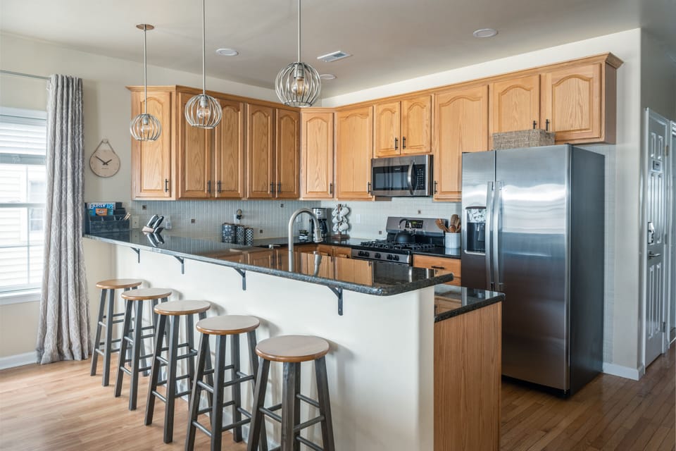 Main Floor - Kitchen with Island Bar