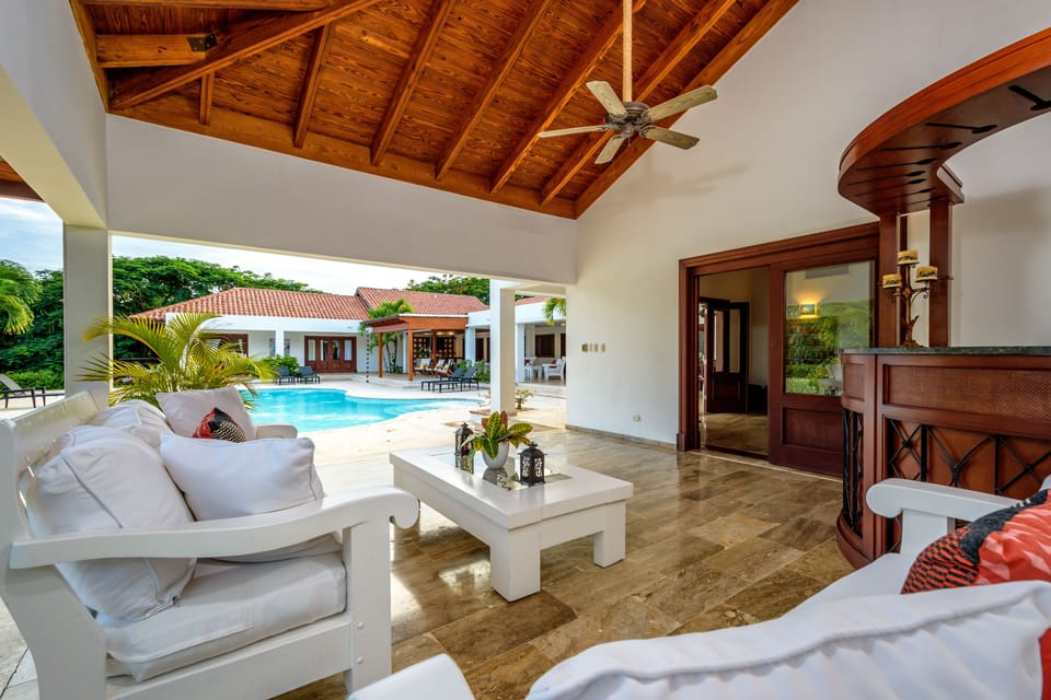 Family Villa | Lanai