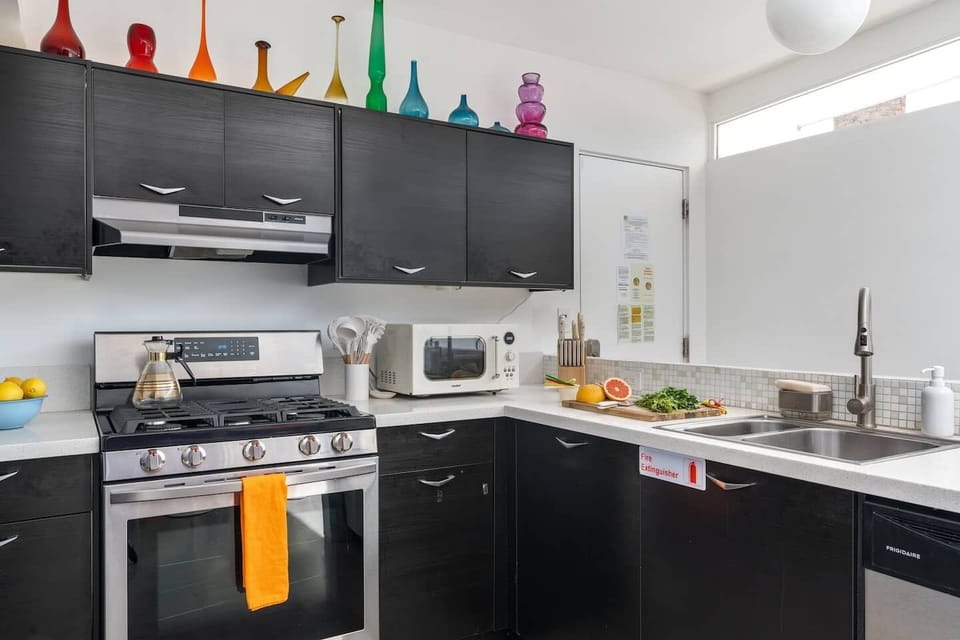 Stove and microwave.