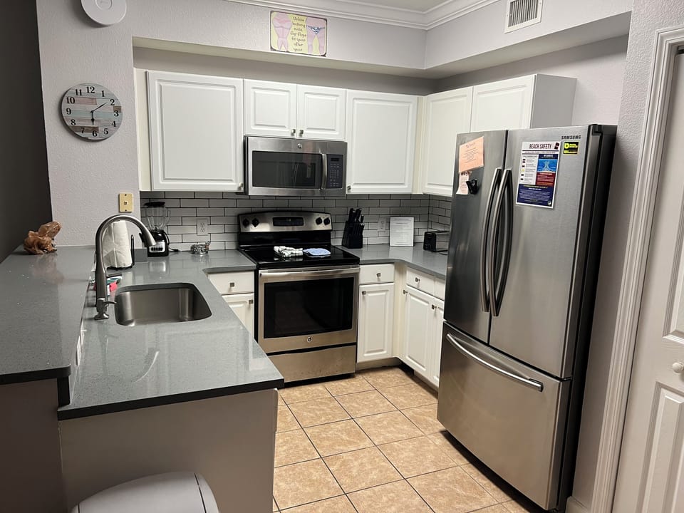Kitchen and Bar