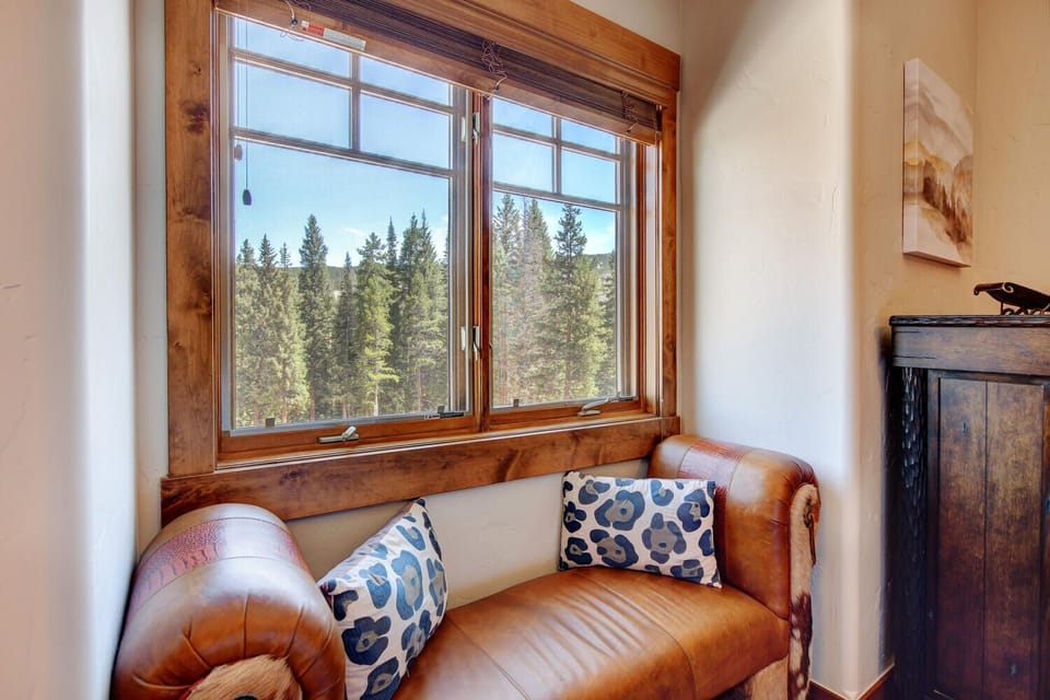 Stunning Forest Views from Master