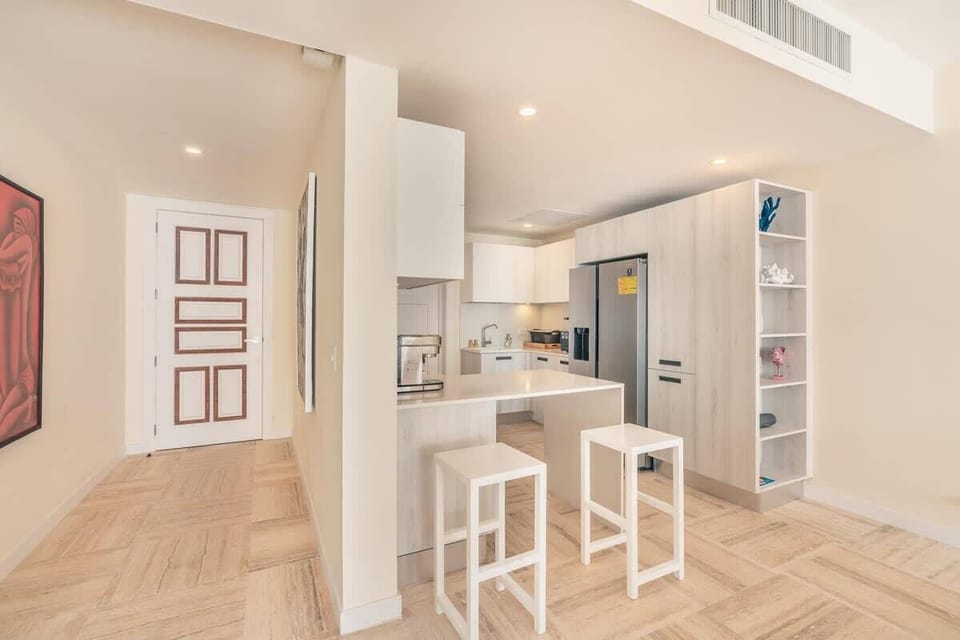 No limits on cooking your favorite dishes—fully equipped kitchen!