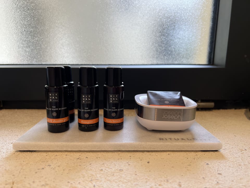 Bathroom amenities