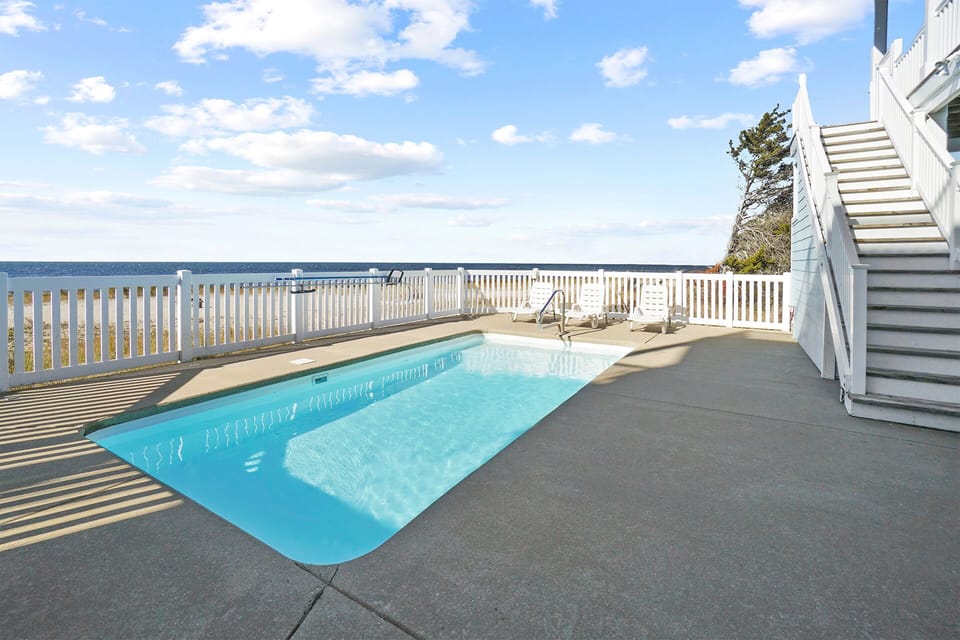 Surf-or-Sound-995-Twintip-Pool-and-Ocean-VIew