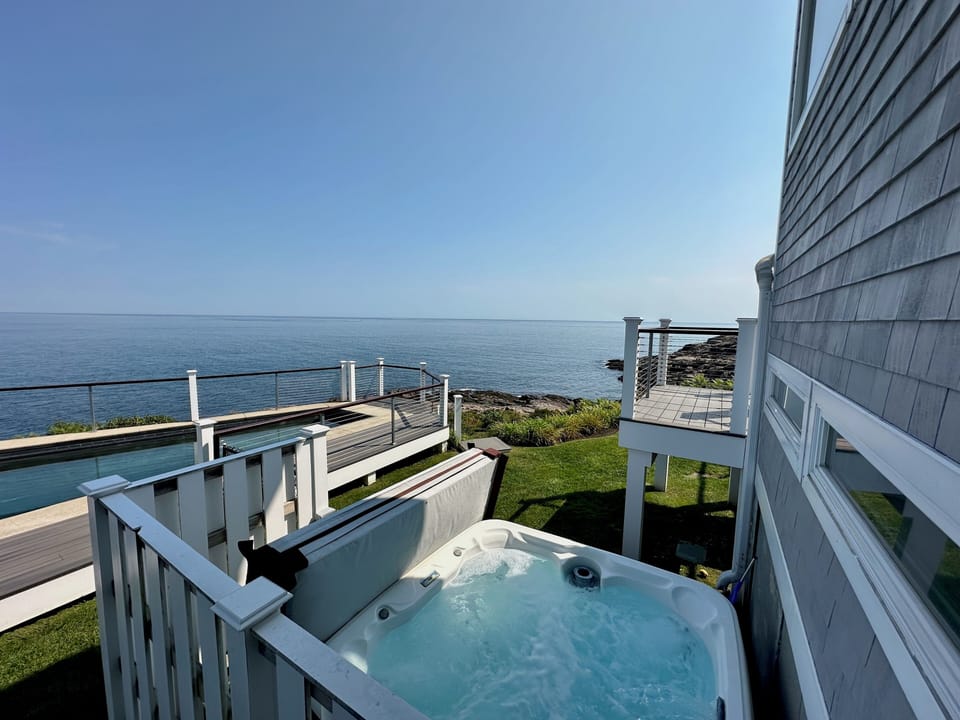 Hot tub