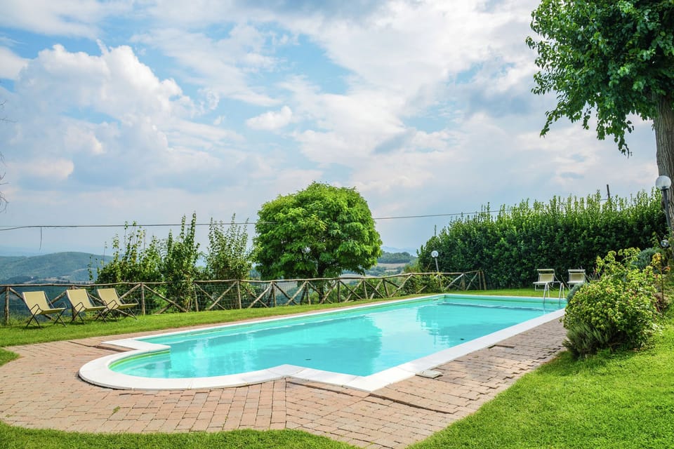 Holiday Home Swimming Pool
