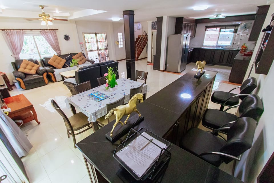 Villa | Living area