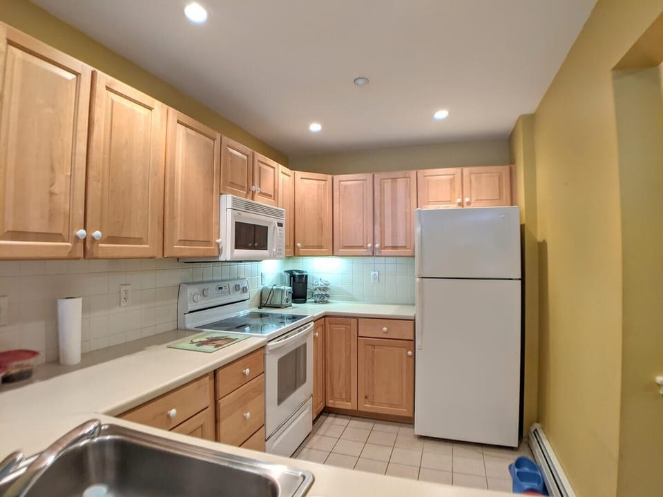 more kitchen views