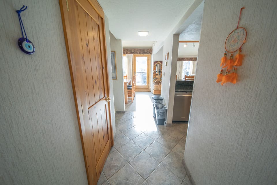 Back to main living area
