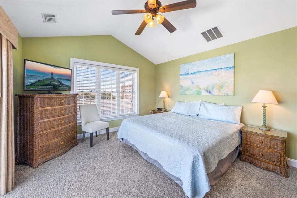 Relax and enjoy this Serene retreat.