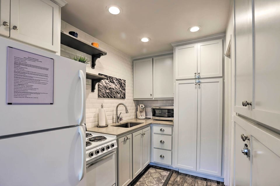 Kitchen | Well-Equipped
