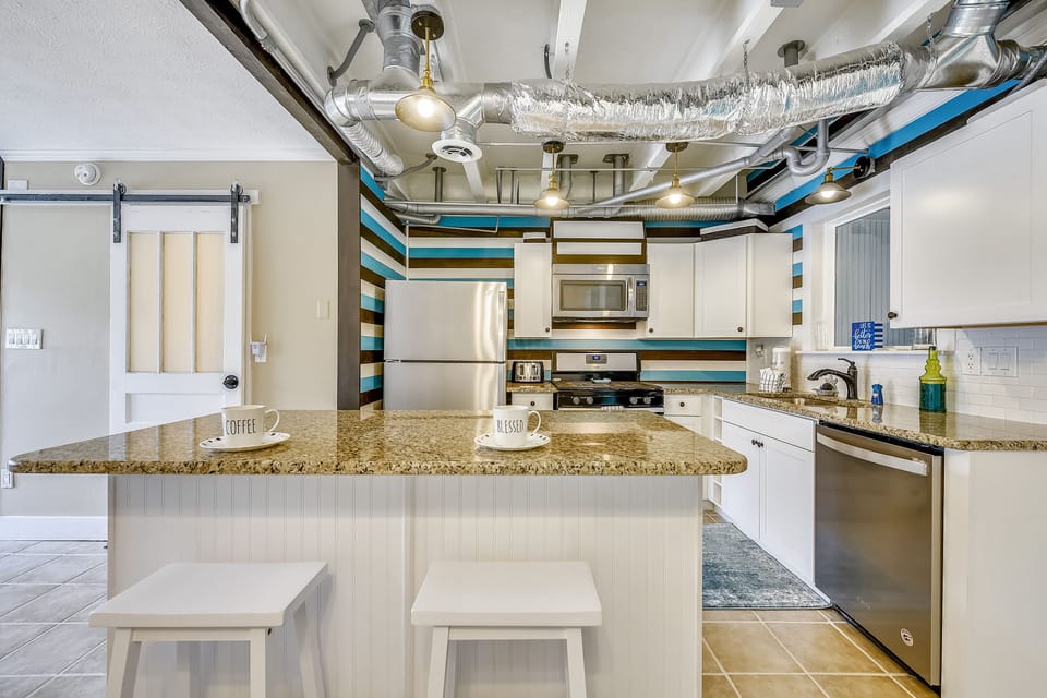 Full Size Kitchen with Island Bar Seating