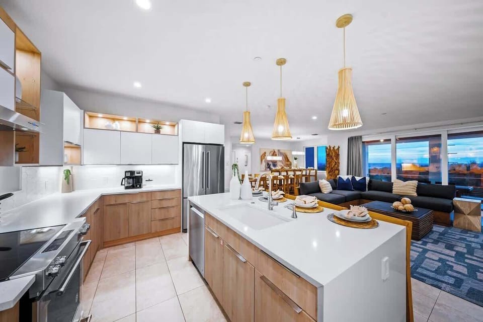 Kitchen - Oversized Refrigerator - Dishwasher - Oven - &amp; Large Gas Stove