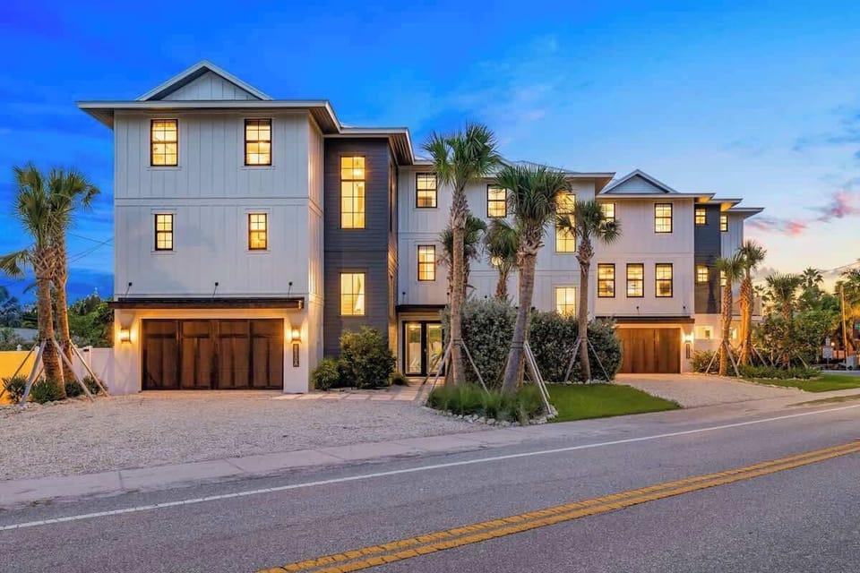Front Elevation - Twilight