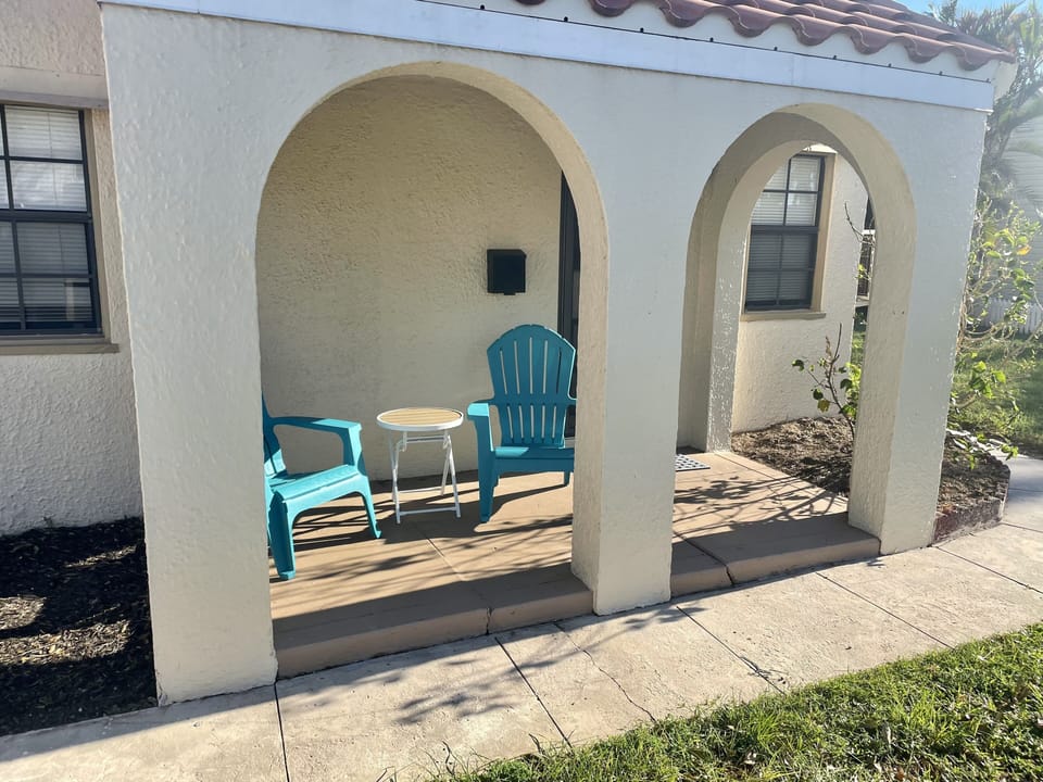 Front of McGregor Cottage 