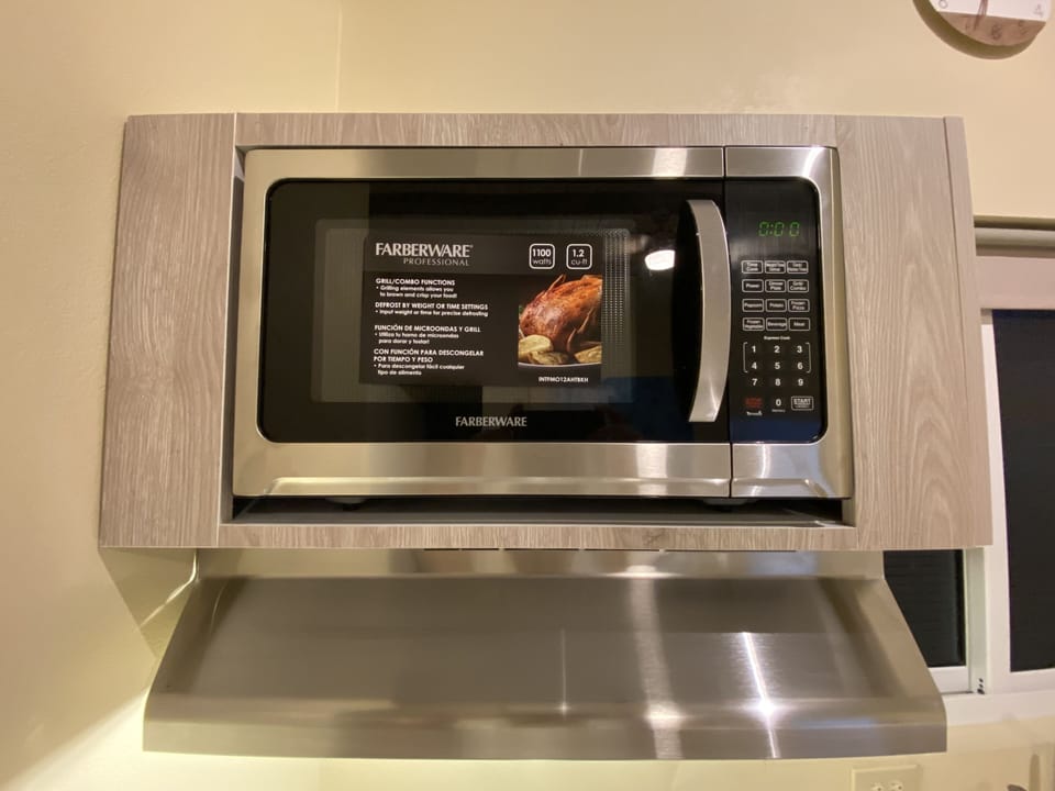 Microwave