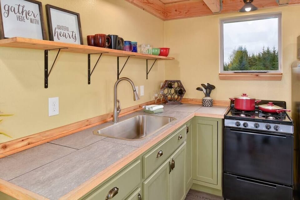 Plenty of room to prepare meals.
