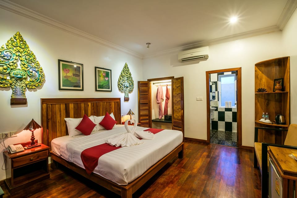 10 bedrooms, premium bedding, pillowtop beds, minibar