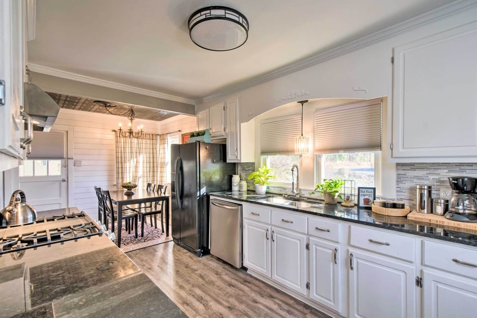 Kitchen | Fully Equipped | Cooking Basics