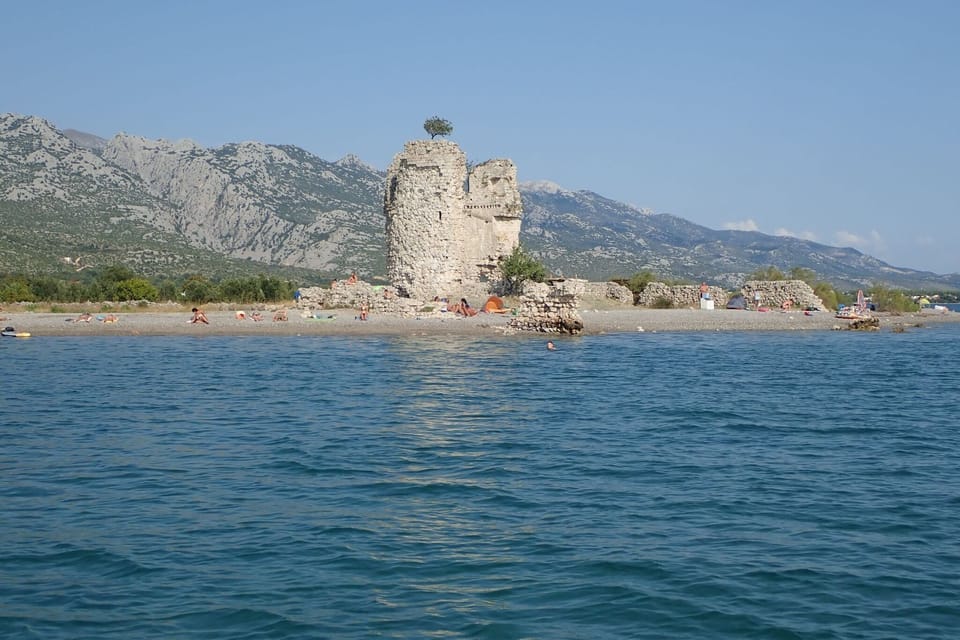 Immediate Surroundings [summer] (<1 km)