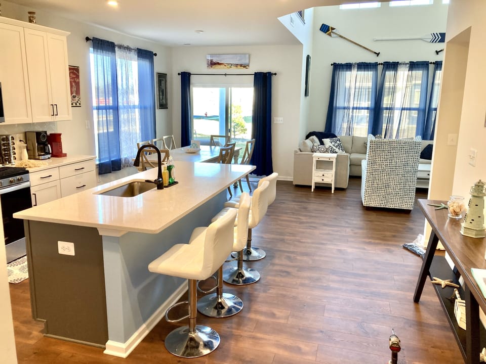 Entrance of open floor plan