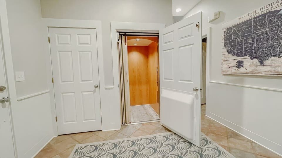 Elevator