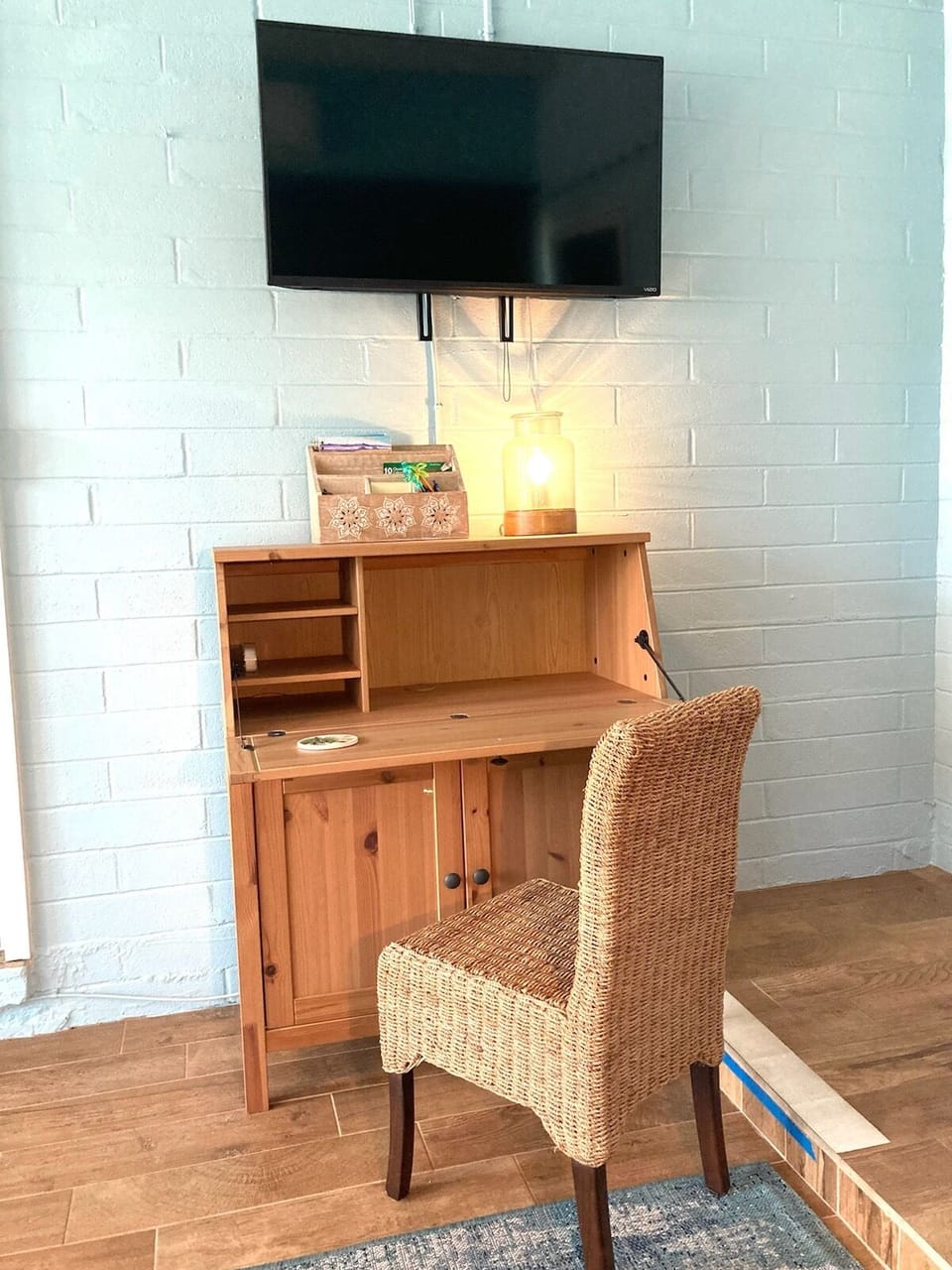 Desk perfect for WFB (work from beach)!
