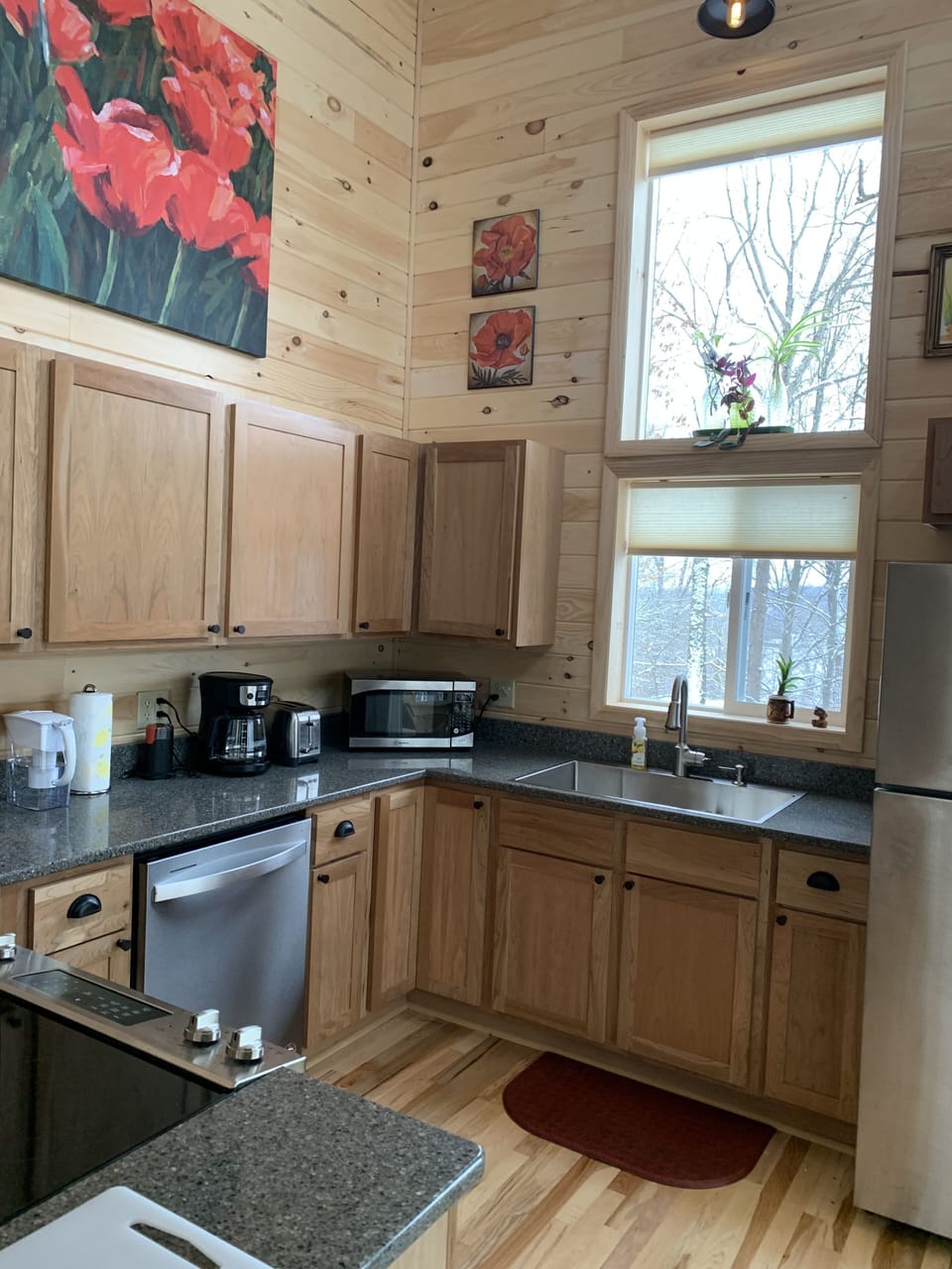 all appliances are new. The kitchen is spacious and well-thought-out 