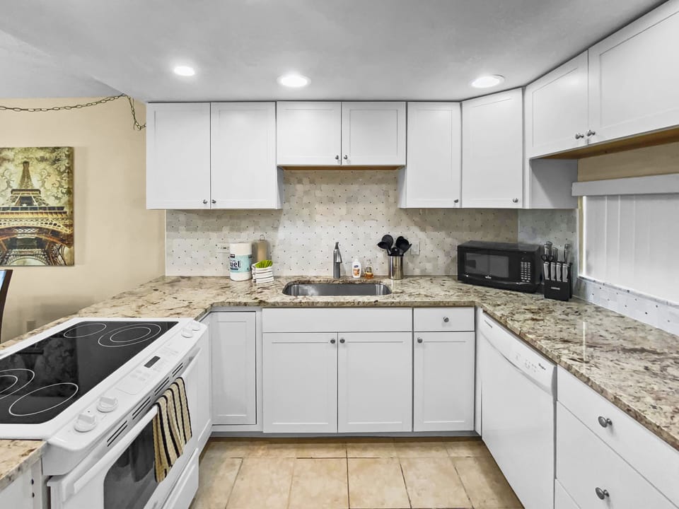 Bay Oaks Kitchen