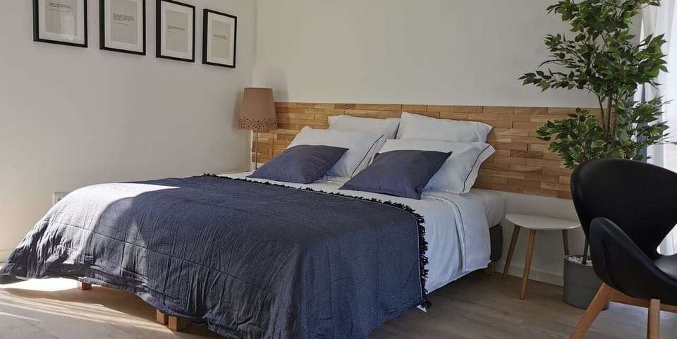 Superior Double Room | In-room safe, soundproofing, free WiFi, bed sheets