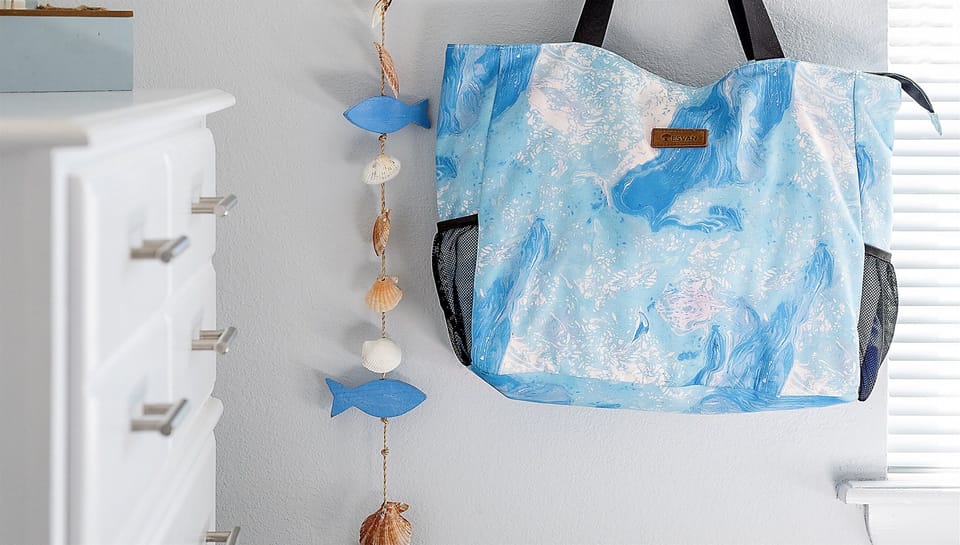 conveniently hang your towels and beach bags.