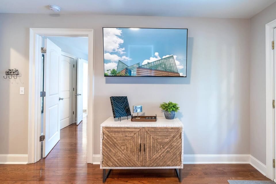 A smart tv with complimentary streaming services for your stay makes this a great place to lounge, or sleep!