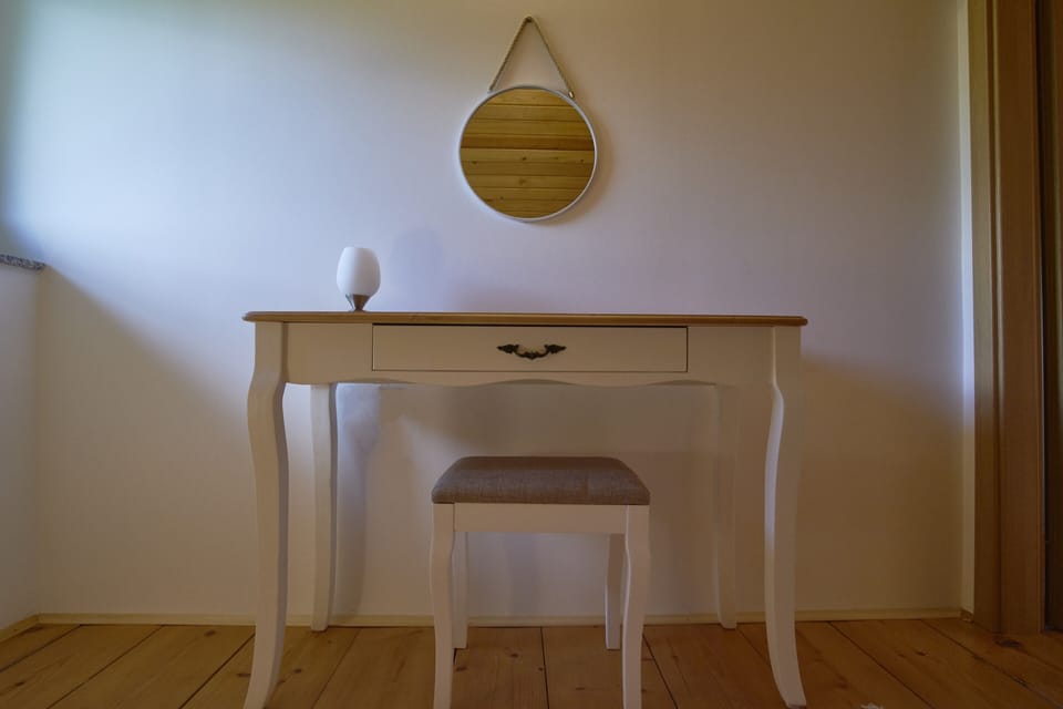 Cottage | 3 bedrooms, iron/ironing board, WiFi (free), bed sheets