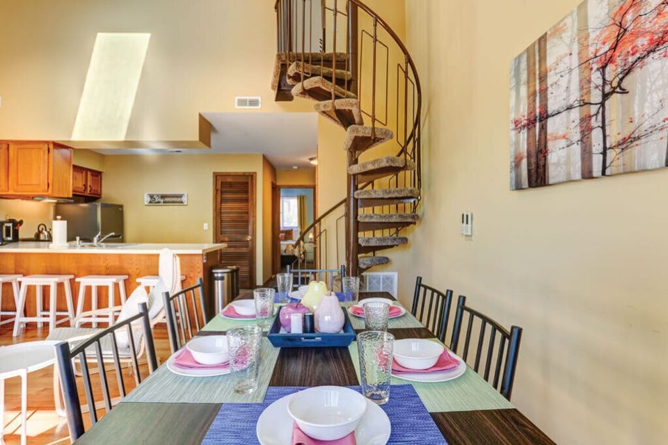 Table eating for (6)