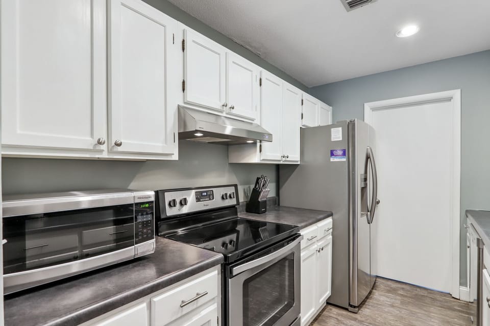 Kitchen 2