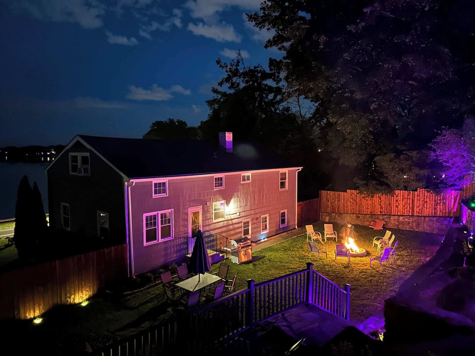 End the Day with S'mores, Stargazing & Fire Pit Gatherings