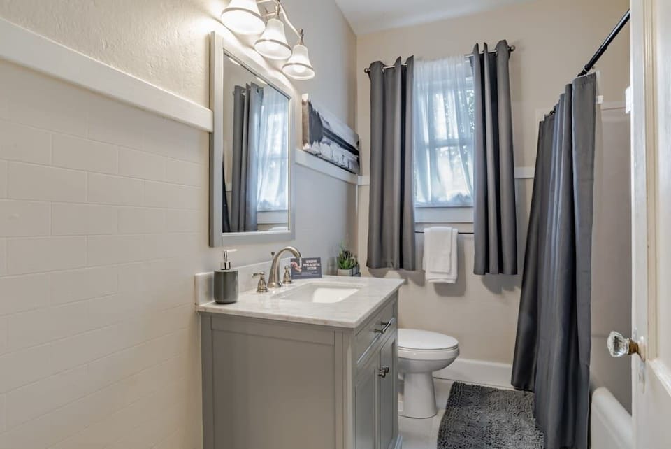 Clean bathroom