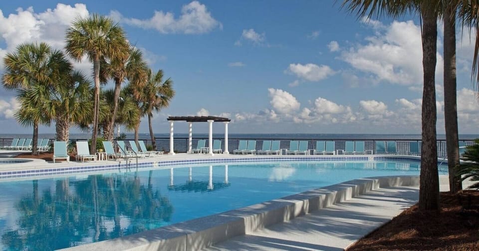 Bayside community pool