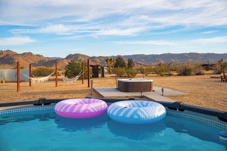 Refresh in the pool while soaking in endless desert and mountain views.