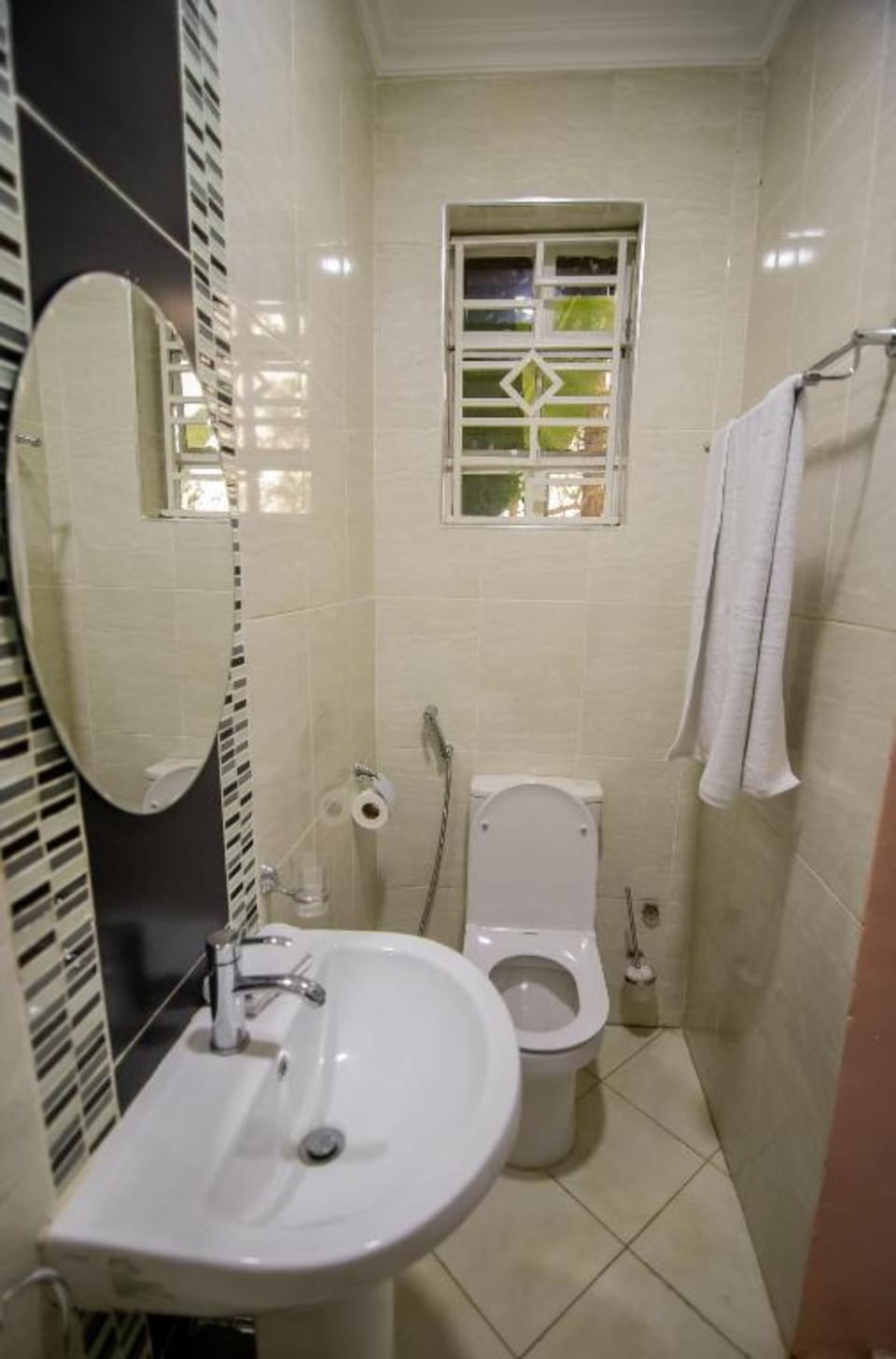 Lovely Garden Guest Home Hotel in Kenya
