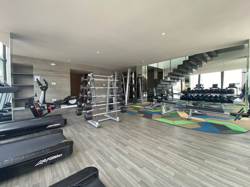 Two-story gym 