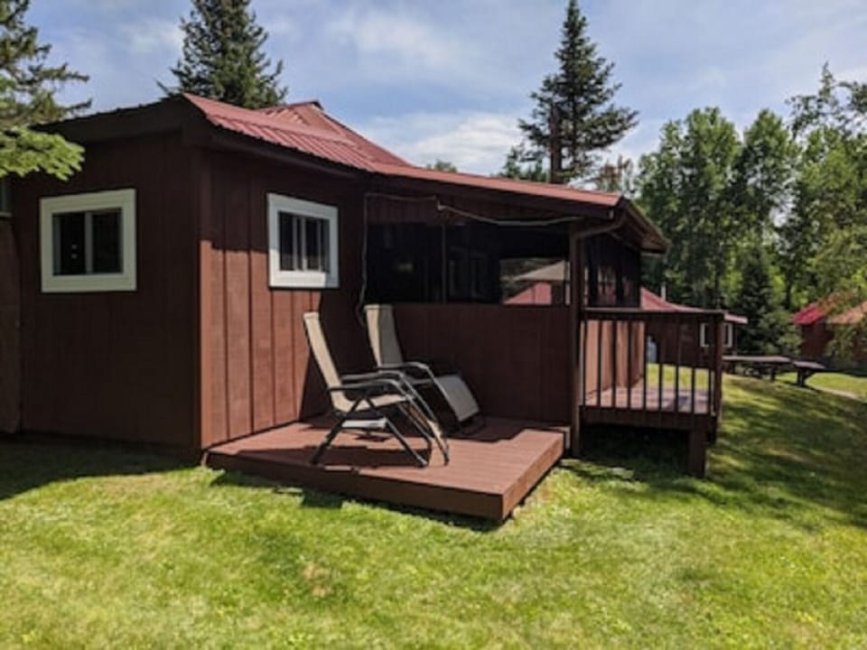 Cabin 6 front view