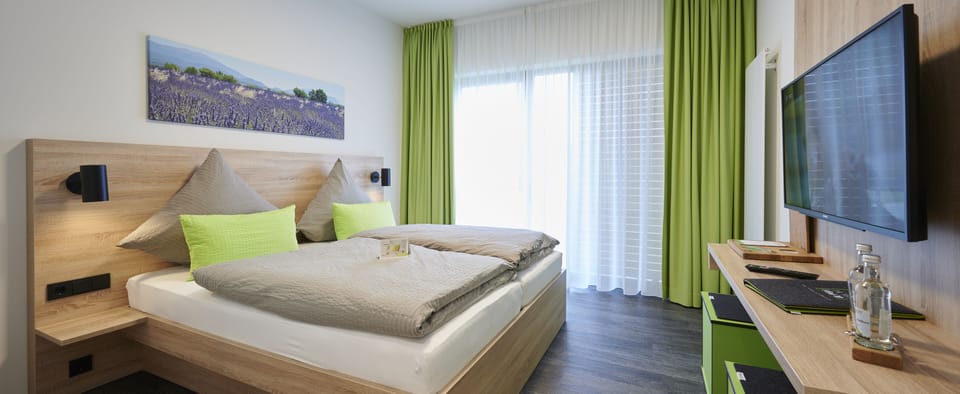 Classic Double Room | Hypo-allergenic bedding, blackout drapes, soundproofing, free WiFi