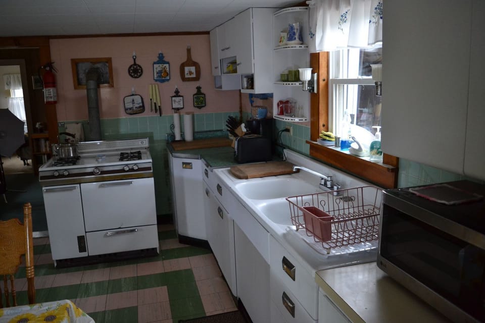cooking area of kitchen