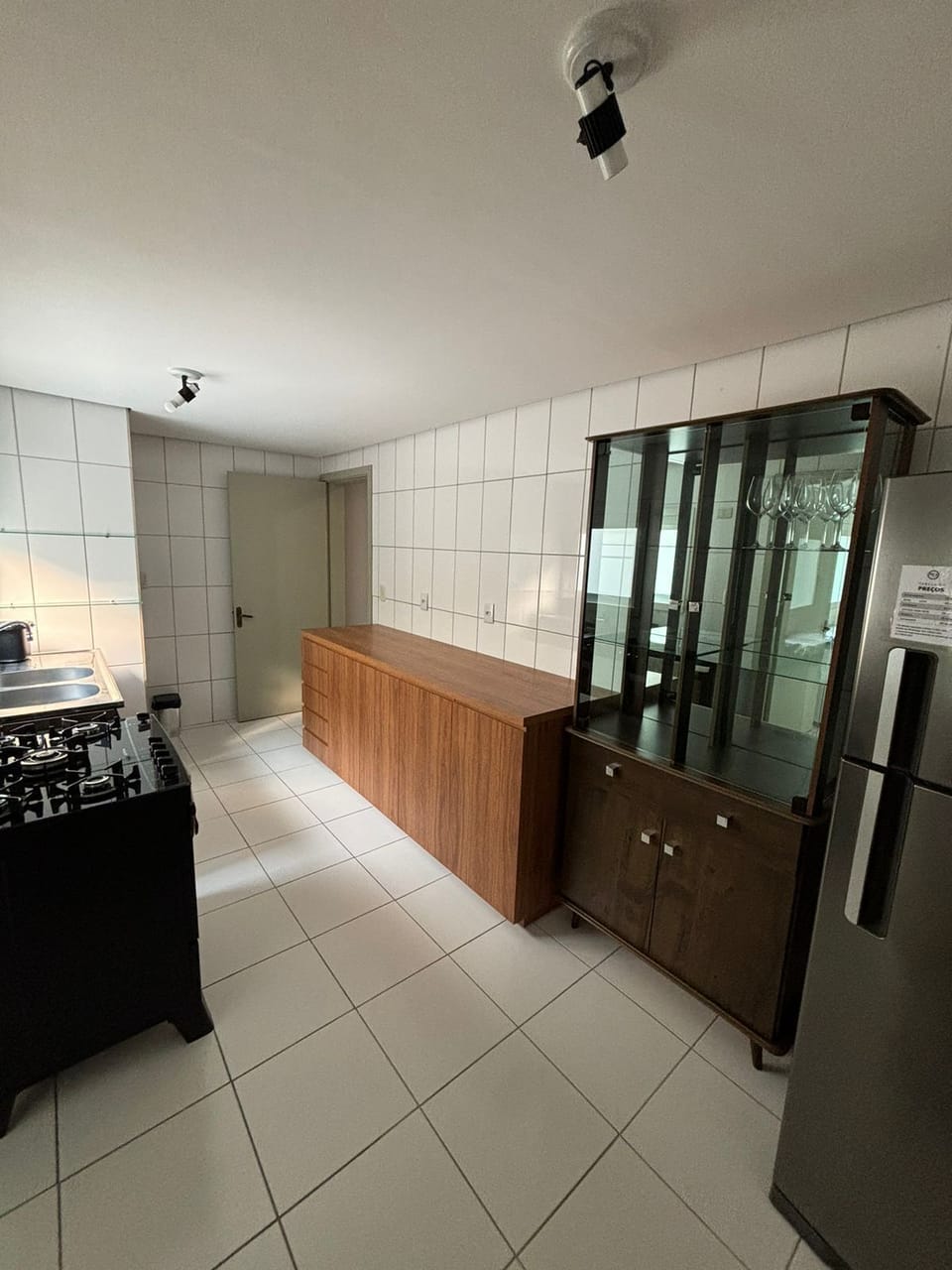 Apartamento 15 - Familia | Private kitchen | Mini-fridge