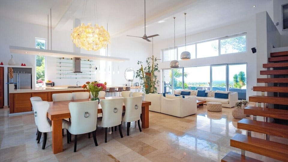 V17 Casa Quivira  · Huge waterfall pool with jet tub & 180° oceanview (356)