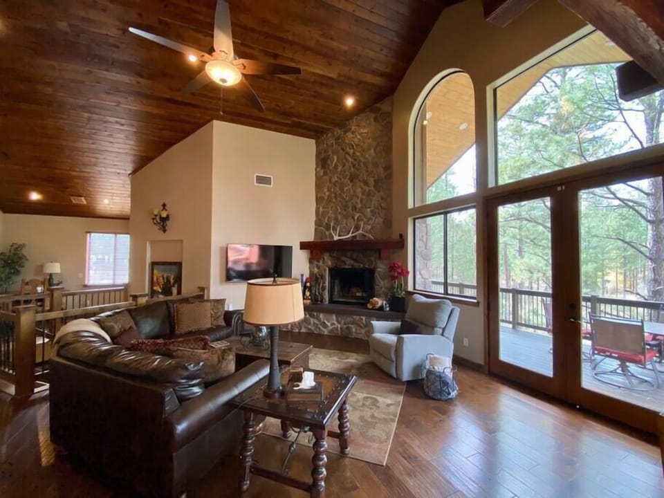 Open Floor Plan with Amazing Views