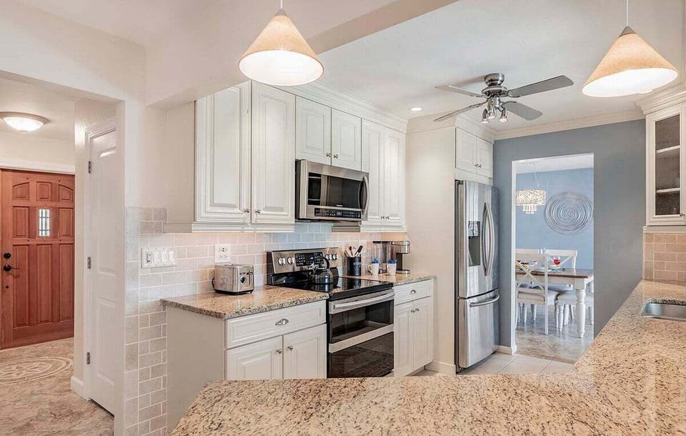 Kitchen with Double Oven