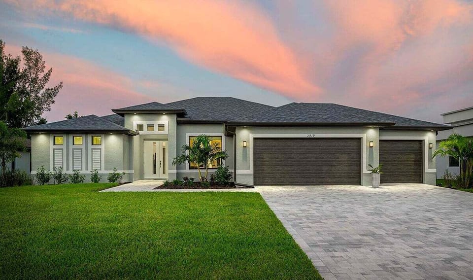 Welcome to Villa Tahiti Front Elevation