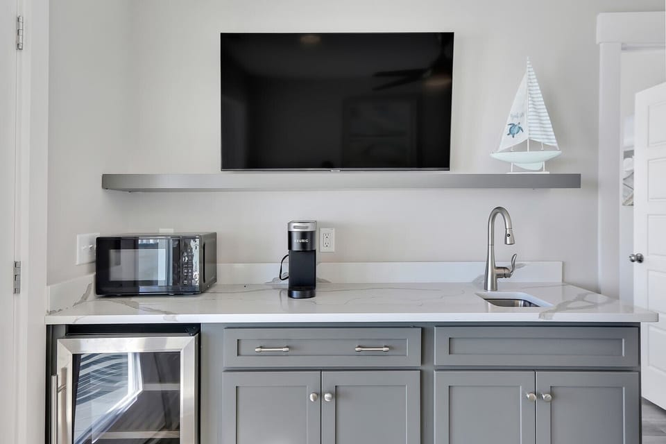 2nd Living Area